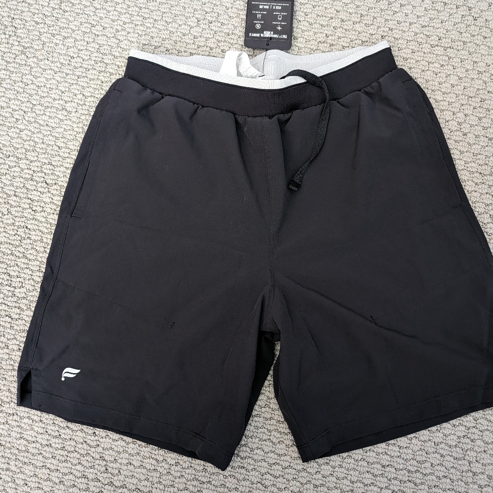 Fabletics fundamental short ii small brand new